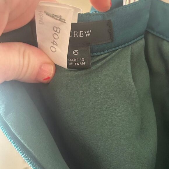 J. CREW Dark Spruce Green Pleated Midi Skirt (SIZE 6) - Picture 9 of 9